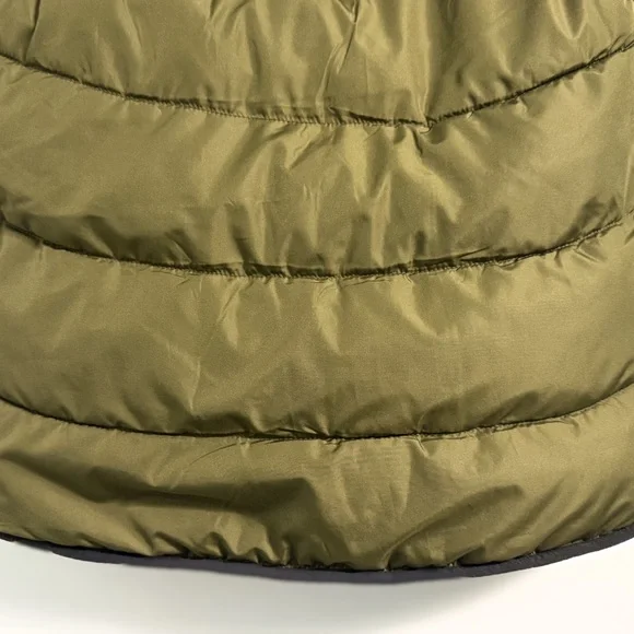 Bass Pro Shops Youth L Hooded Fleece-Lined Vest | Green Black Outdoor - Picture 10 of 16